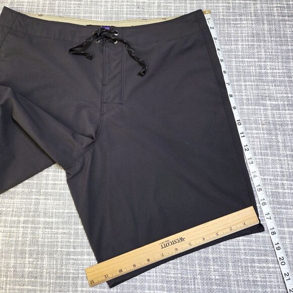 Patagonia Classic Board Shorts 9" Inseam Men's 33 Blue - Picture 6 of 10